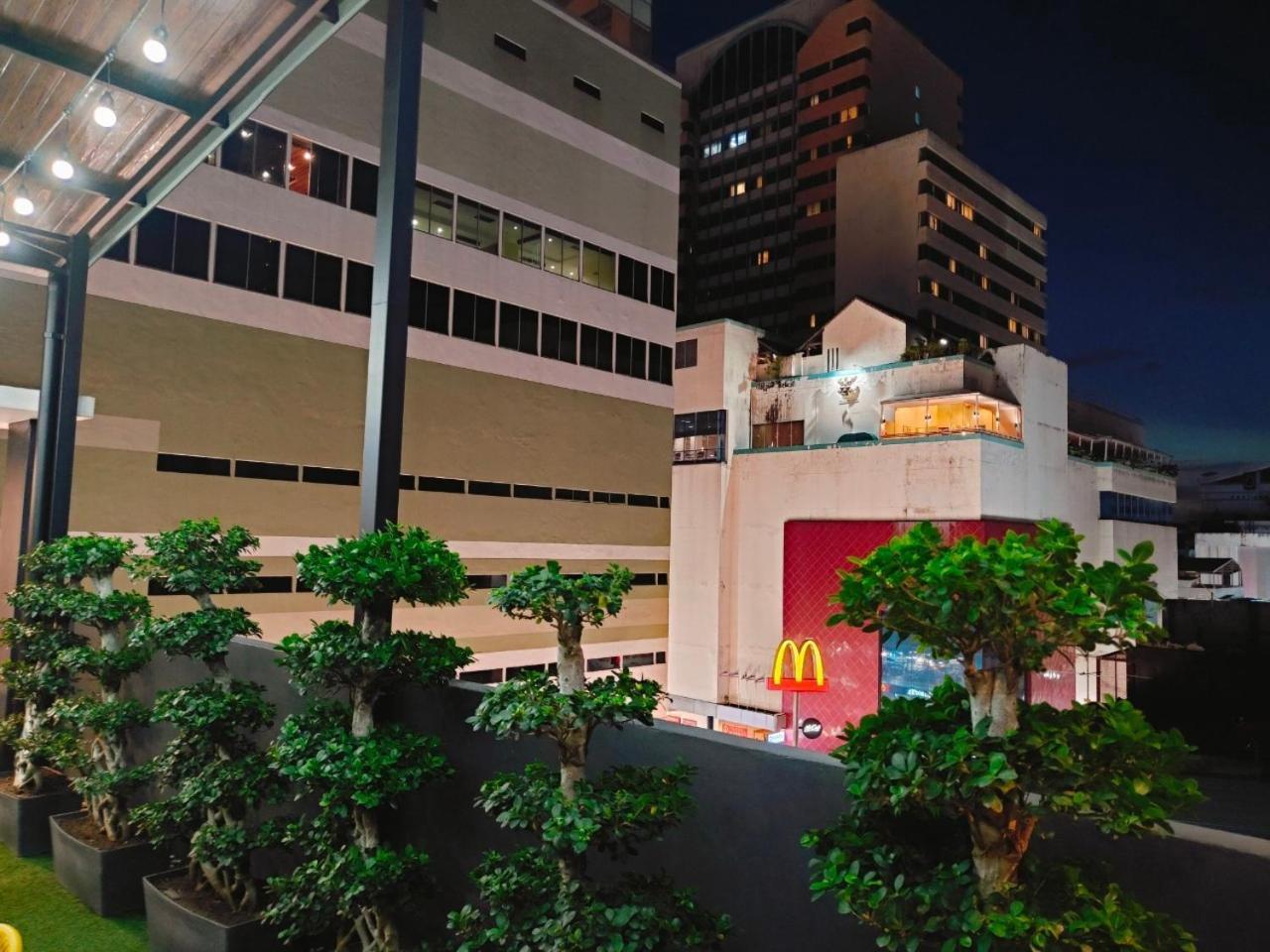 Icon Hotel Hatyai Hat Yai Exteriör bild
